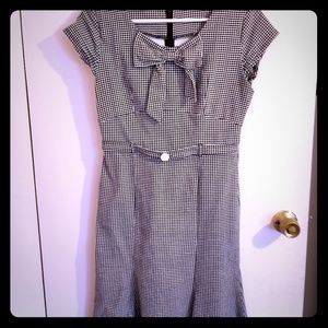 Houndstooth retro style wiggle dress